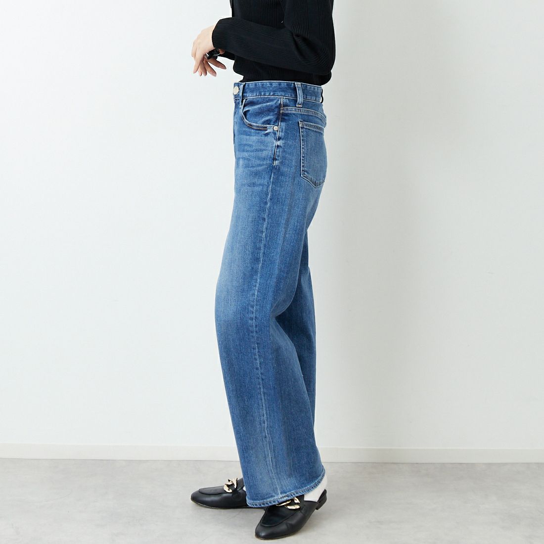 RED CARD TOKYO [レッドカード トーキョー] 35th Anniversary ワイドデニムパンツ [26W10101SMD] A-STN DARK &&モデル身長：162cm 着用サイズ：23&&