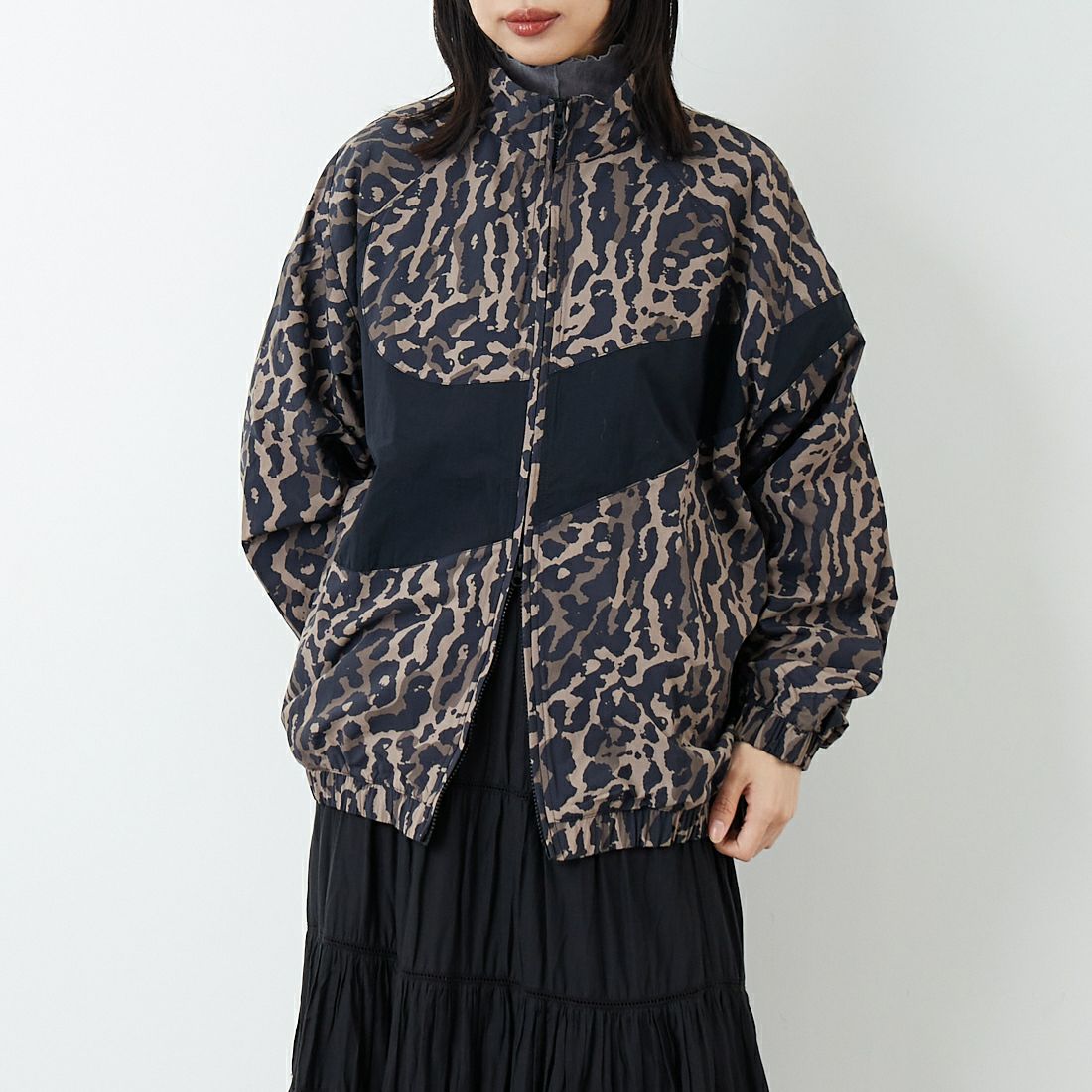 010 BLACK&&モデル身長：162cm 着用サイズ：M&&