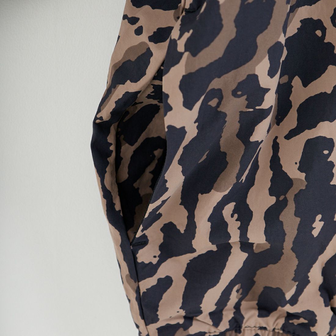 NIKE [ナイキ] ウィメンズ ウーブンプリンテッドジャケット [IB7264] 010 BLACK