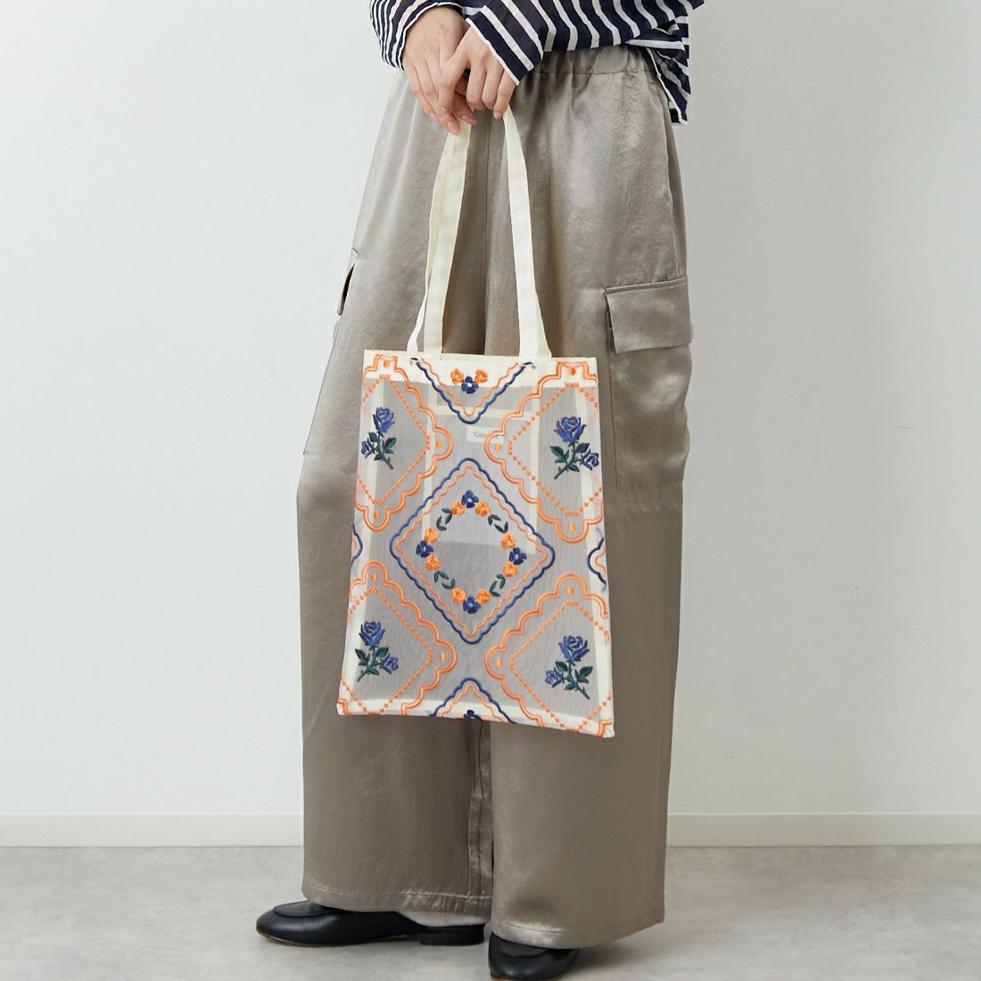 Casselini [キャセリーニ] チュール刺繍トートバッグ [254-111505] ｱｲﾎﾞﾘｰ