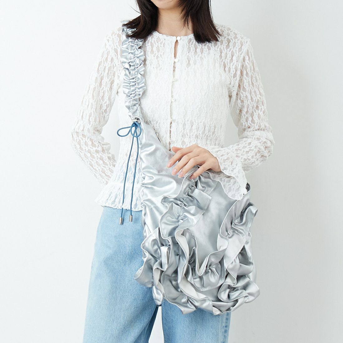 Casselini [キャセリーニ] ボリュームフリルビッグショルダーバッグ [244-110524] ｼﾙﾊﾞｰ