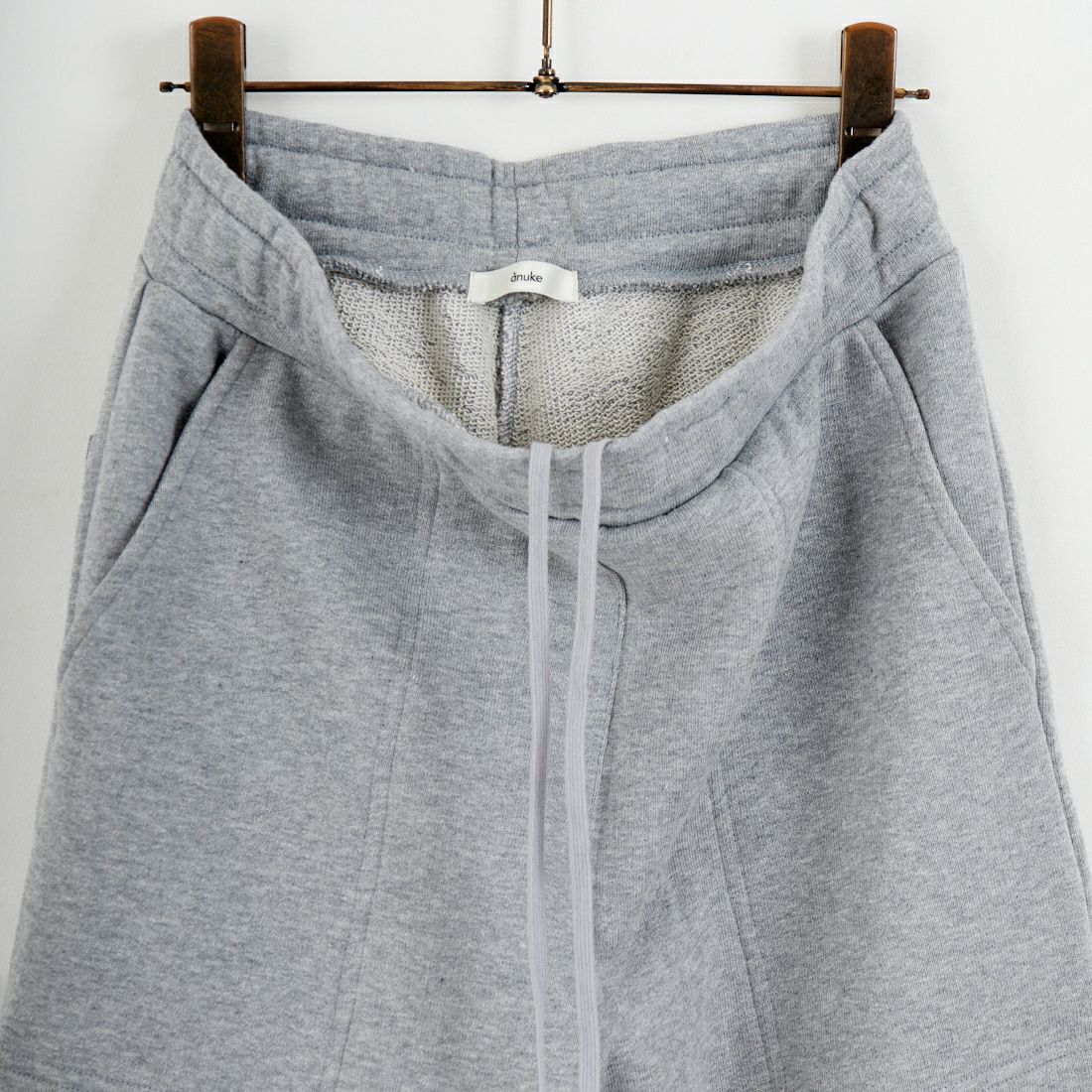 anuke [アンヌーク] ワイドスウェットパンツ [62520719] GRY
