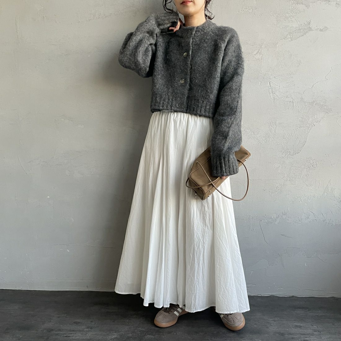 TODAYFUL [トゥデイフル] ブラッシュドニットカーディガン [12520530] C/GRY &&モデル身長：160cm 着用サイズ：F&&