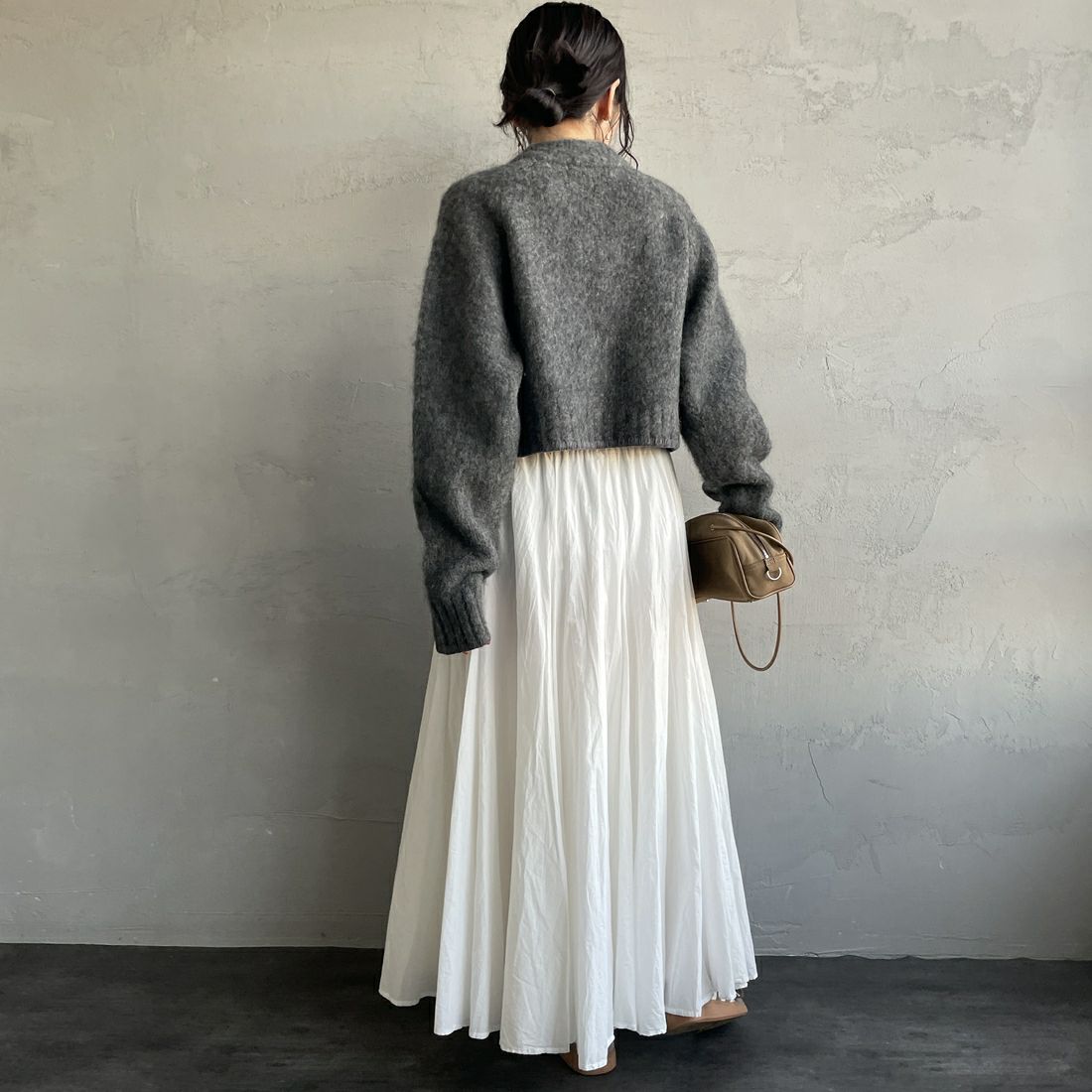 TODAYFUL [トゥデイフル] ブラッシュドニットカーディガン [12520530] C/GRY &&モデル身長：160cm 着用サイズ：F&&