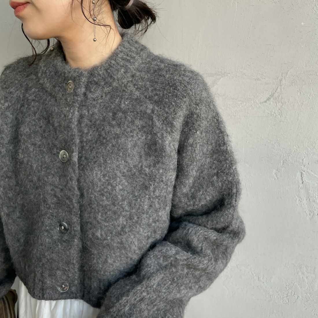 TODAYFUL [トゥデイフル] ブラッシュドニットカーディガン [12520530] C/GRY &&モデル身長：160cm 着用サイズ：F&&