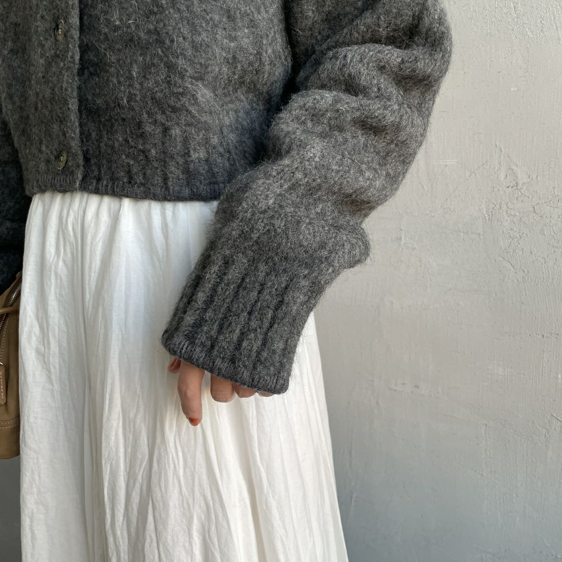 TODAYFUL [トゥデイフル] ブラッシュドニットカーディガン [12520530] C/GRY &&モデル身長：160cm 着用サイズ：F&&