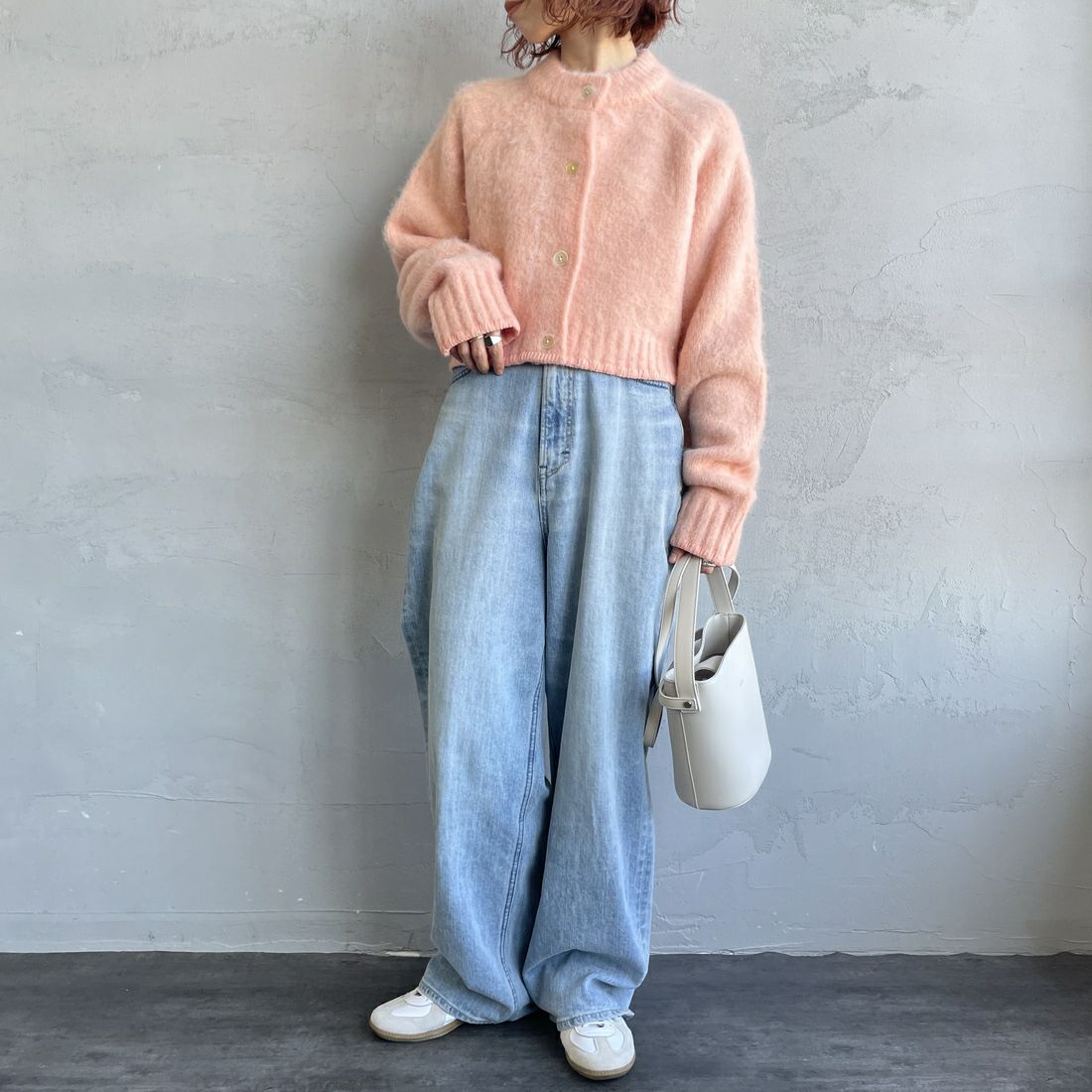 TODAYFUL [トゥデイフル] ブラッシュドニットカーディガン [12520530] P/BEG &&モデル身長：158cm 着用サイズ：F&&