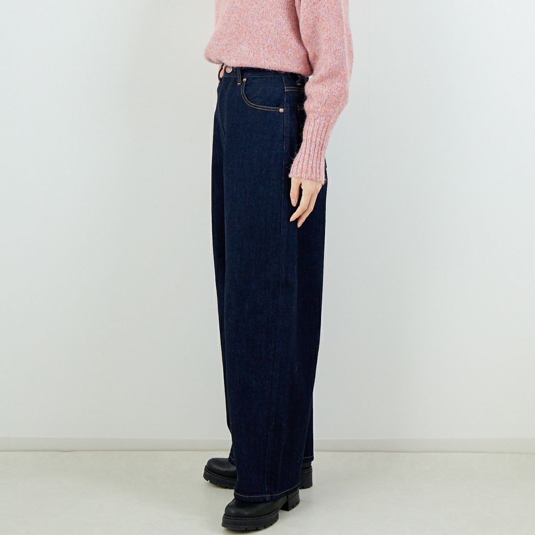 RED CARD TOKYO [レッドカード トーキョー] Montana カーブバギーデニム [12W43701BRN] BALL RINSE &&モデル身長：162cm 着用サイズ：23&&