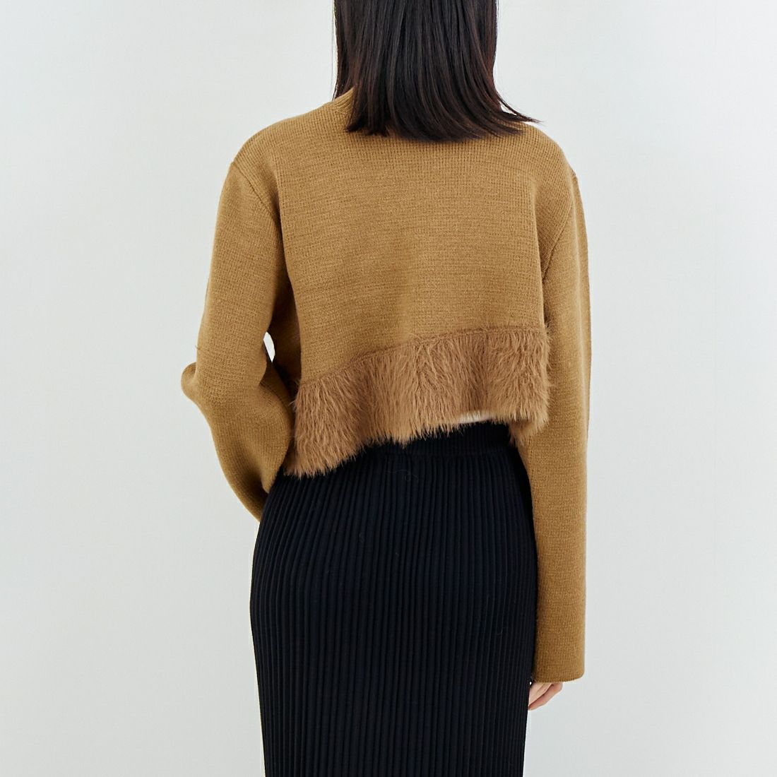 &g'aime [アンジェム] シャギー切替ショートニット [986-67028] ｷｬﾒﾙ &&モデル身長：162cm 着用サイズ：F&&