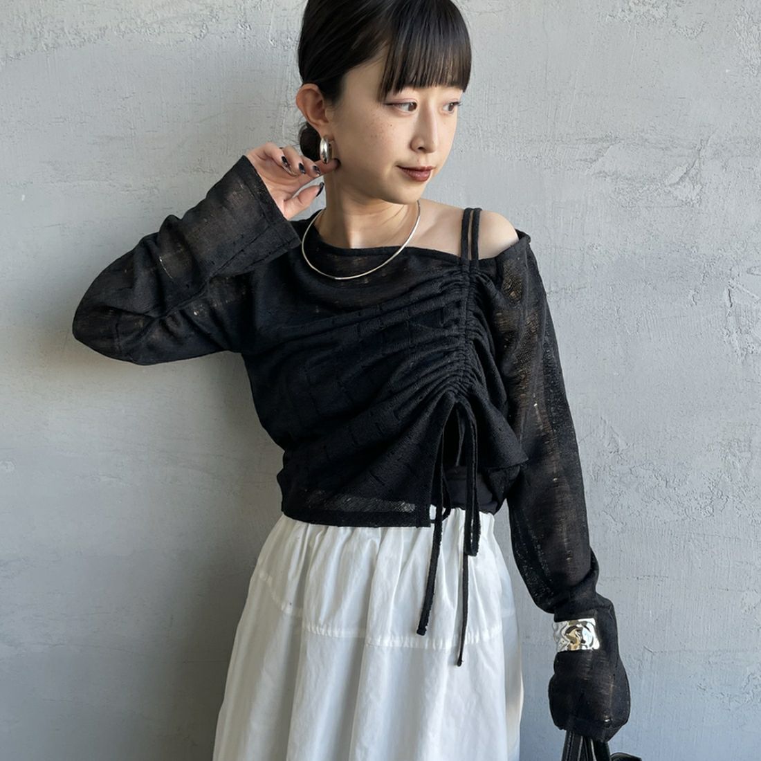 09 BLACK&&モデル身長：150cm 着用サイズ：F&&