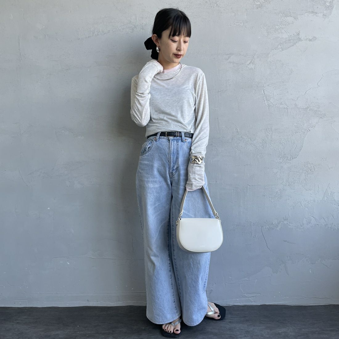 nenom [ネノム] シアーレイヤードロンT [NE26312002] 20 OAT/PNK &&モデル身長：150cm 着用サイズ：F&&