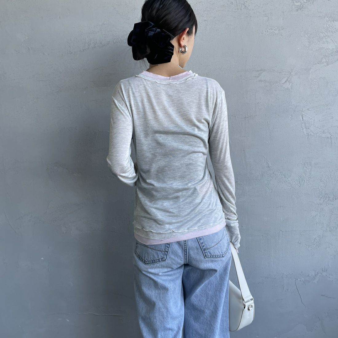 nenom [ネノム] シアーレイヤードロンT [NE26312002] 20 OAT/PNK &&モデル身長：150cm 着用サイズ：F&&