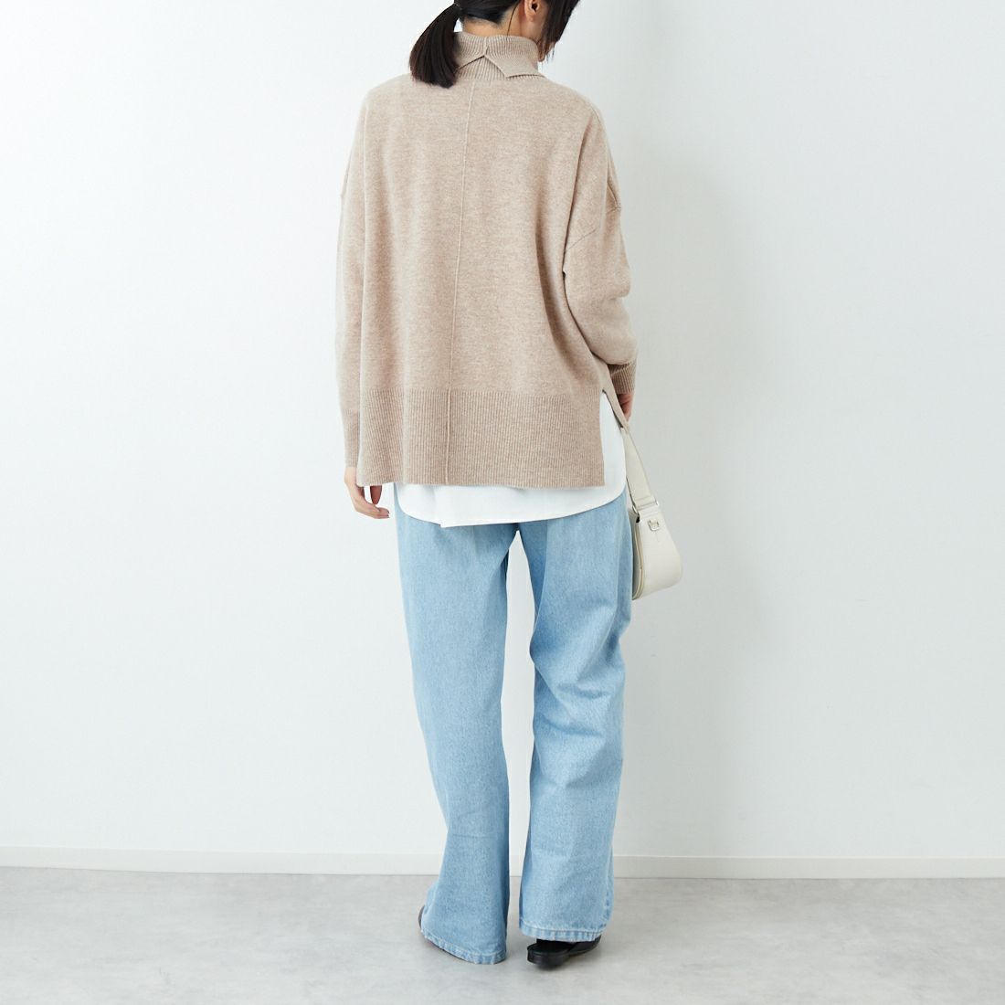Jeans Factory Clothes [ジーンズファクトリークローズ] 12G メリノウールオフタートルネックニット [11256554] 033 ﾍﾞｰｼﾞｭ &&モデル身長：162cm 着用サイズ：F&&