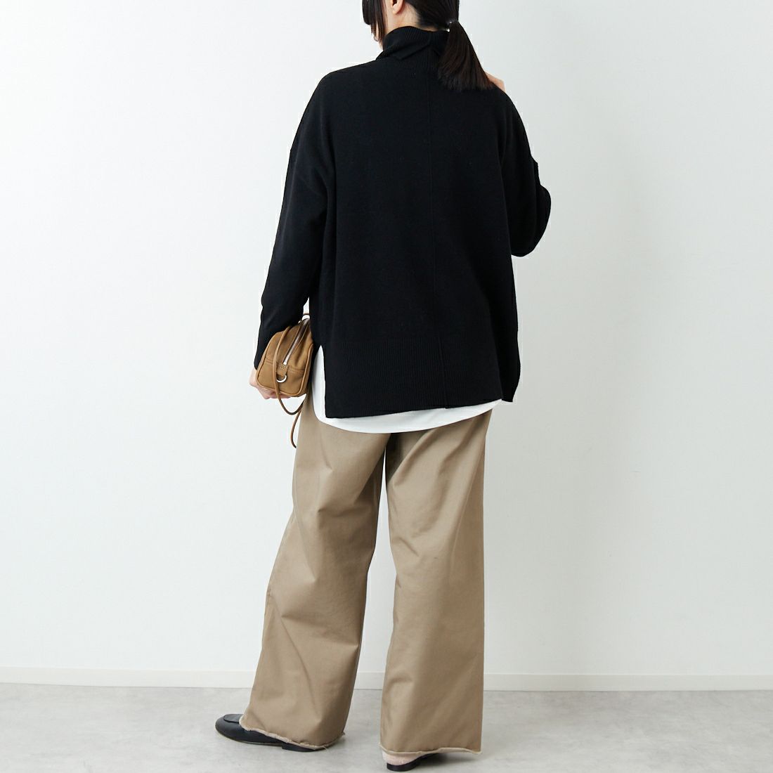 Jeans Factory Clothes [ジーンズファクトリークローズ] 12G メリノウールオフタートルネックニット [11256554] 004 ﾌﾞﾗｯｸ &&モデル身長：162cm 着用サイズ：F&&