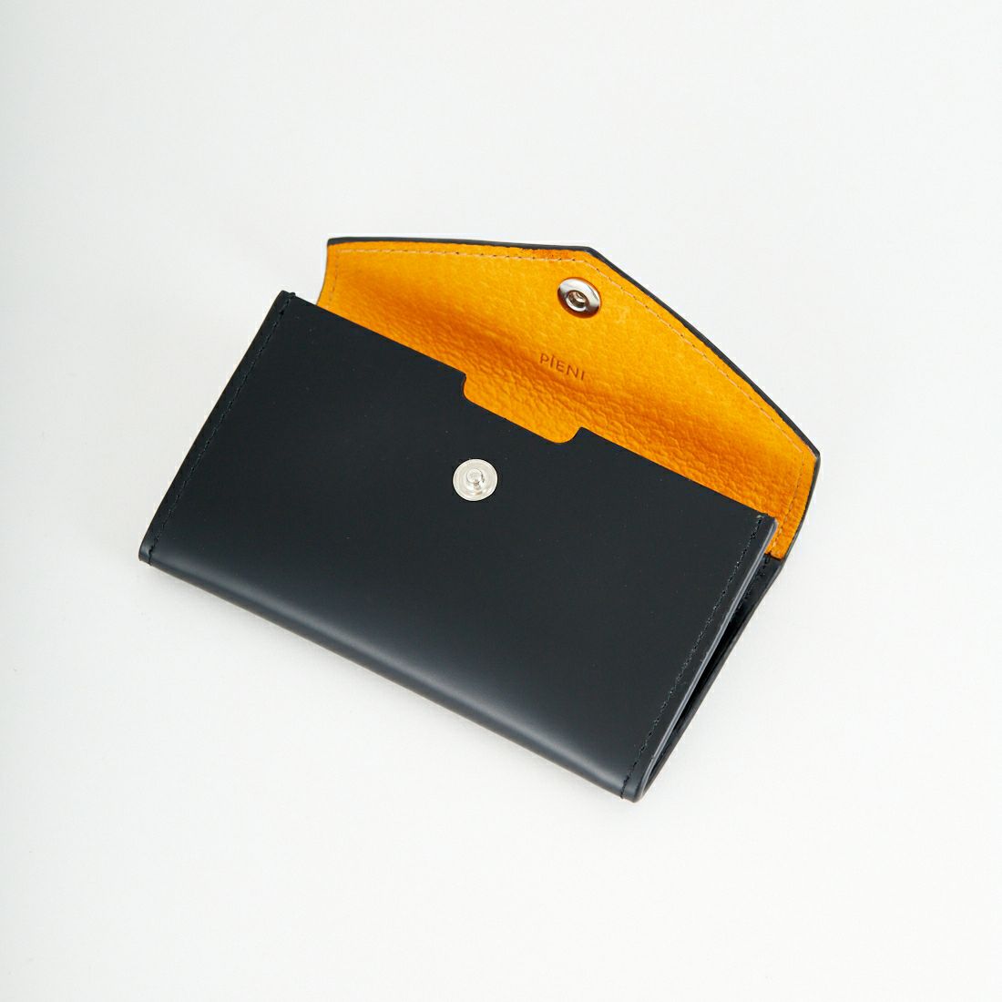 PIENI [ピエニ] KORTi カードケース [KORTI] MUSTA BK/N