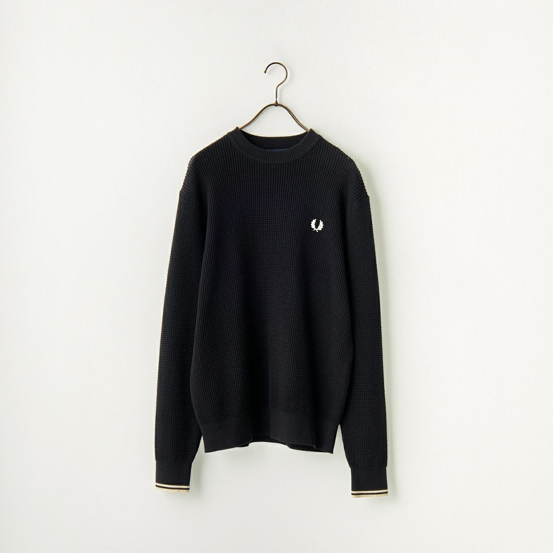 FRED PERRY [フレッドペリー] ワンポイントロゴ刺繍 ワッフルクルーネック コットンニット [K6507] 102 BLACK