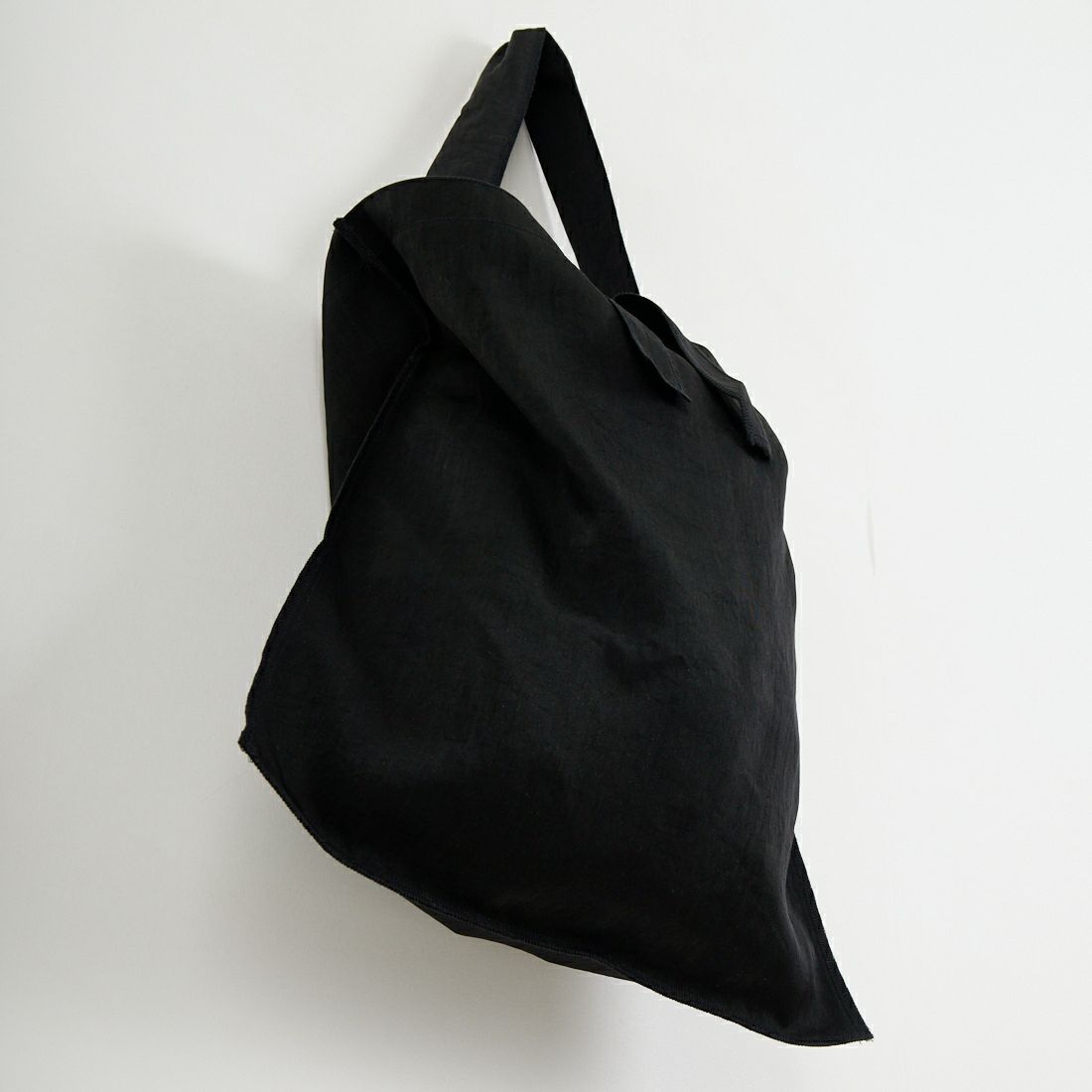 ITTI [イッチ] メリーインサイドアウトトートバッグ L [ITTI-BAG-131-CB] BLACK
