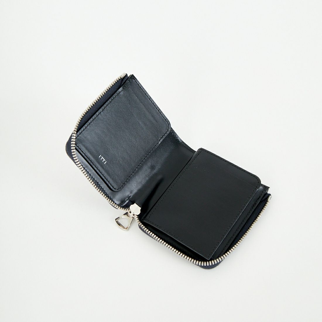 ITTI [イッチ] クリスティベリーコンパクトウォレット [ITTI-WLT-0015-D] BLACK