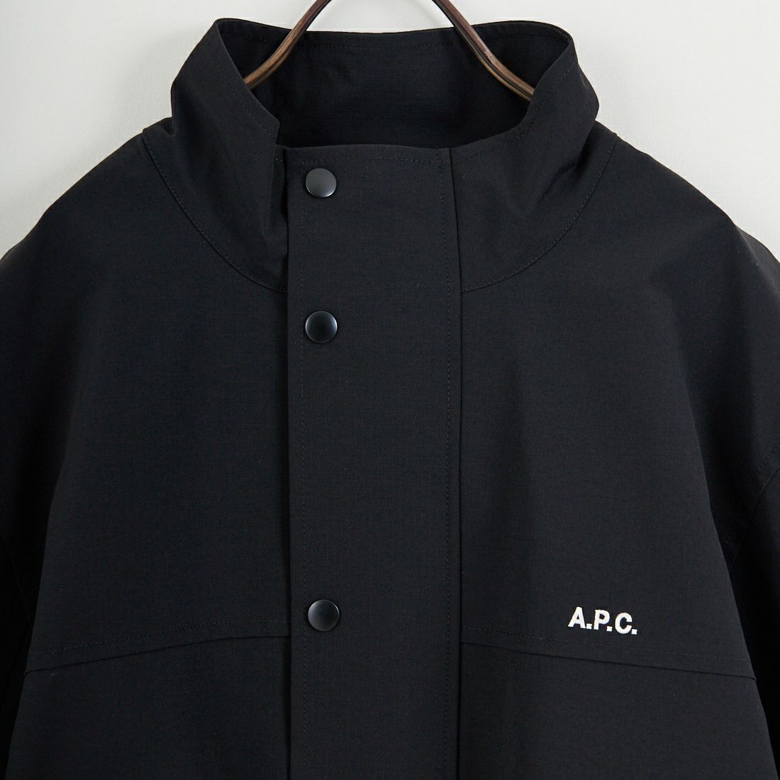 A.P.C. [アー・ペー・セー] ナイロンジップブルゾン [BLOUSON-SUTHERLAND] 99 NOIR