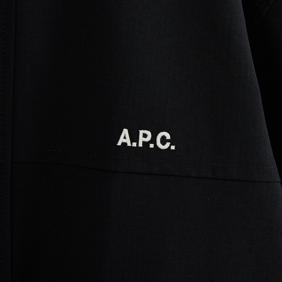 A.P.C. [アー・ペー・セー] ナイロンジップブルゾン [BLOUSON-SUTHERLAND] 99 NOIR