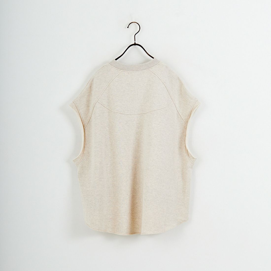 tumugu: [ツムグ] リサイクル度詰め裏毛ベスト [TC25409] 04 IVORY