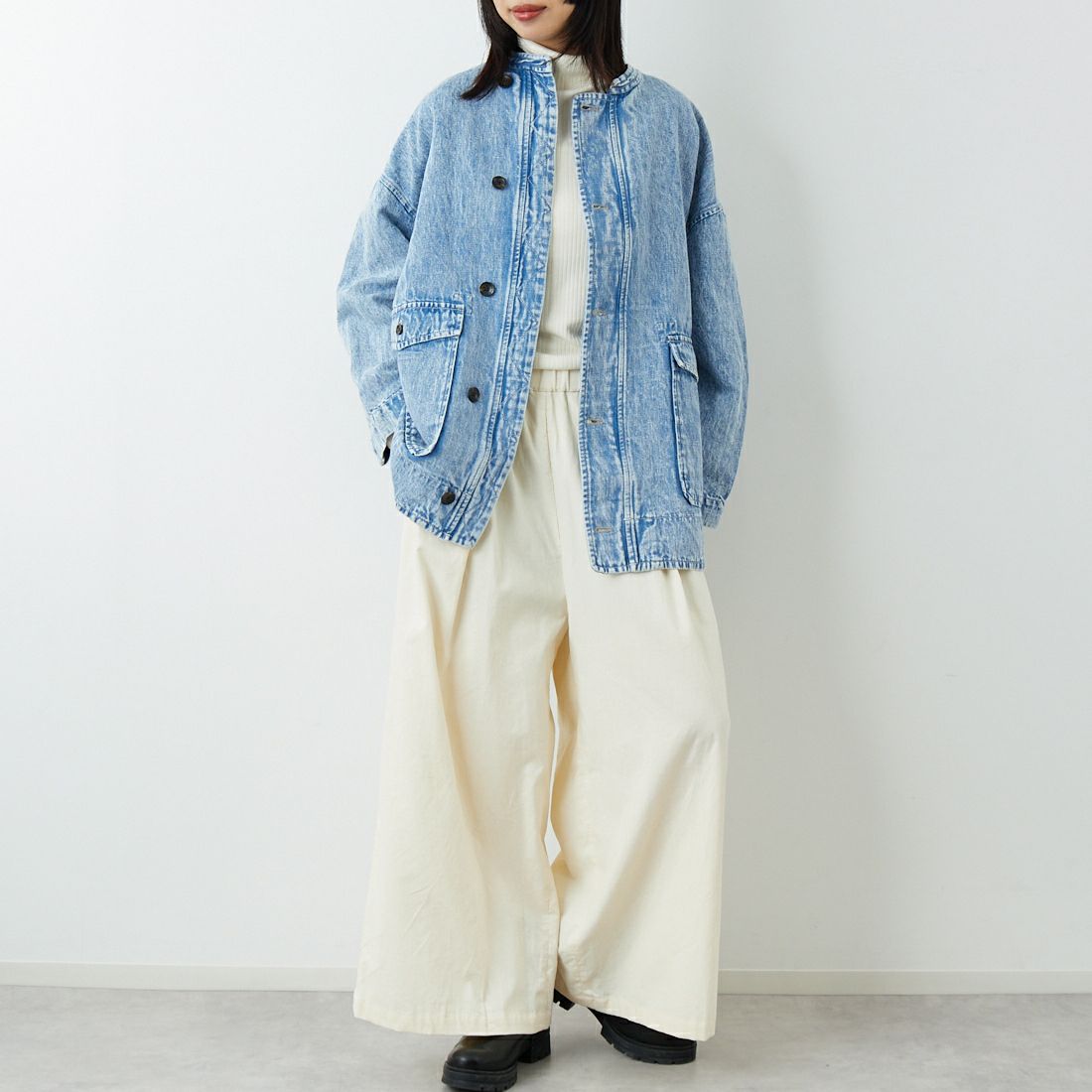 ESTROISLOSE [エストゥロワルーズ] 綿麻デニムジャケット [EB25409] 793 FADE B &&モデル身長：162cm 着用サイズ：F&&