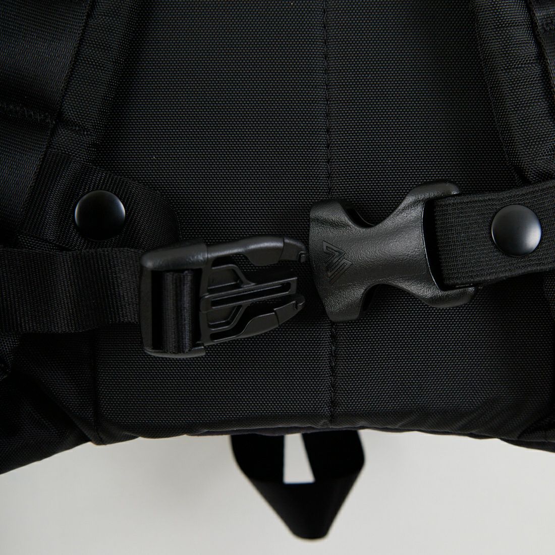 A.P.C. × GREGORY [アーペーセー × グレゴリー] ファインデイ [FINE-DAY] 99 NOIR