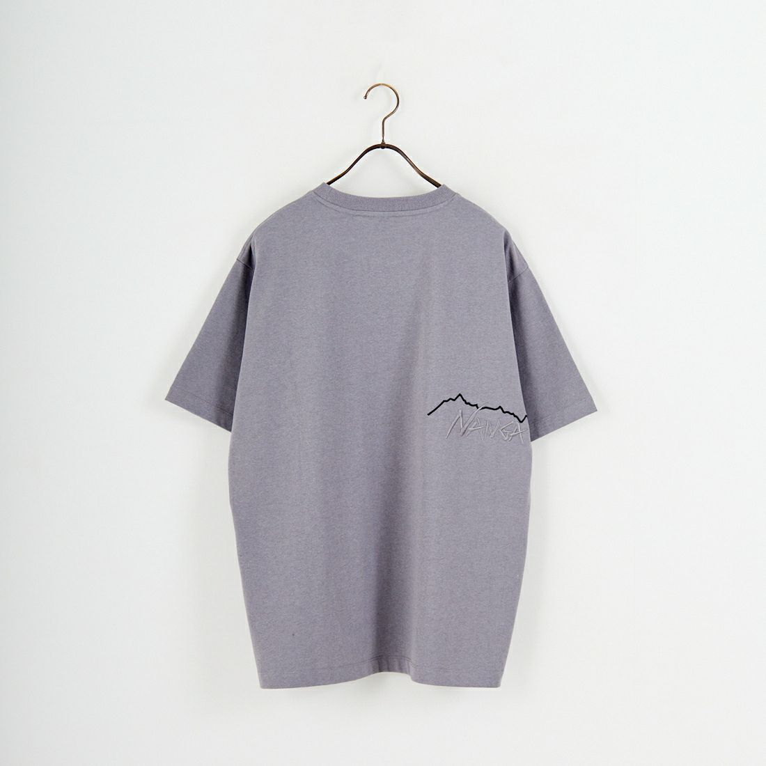 JEANSFACTORY × NANGA [ジーンズファクトリー × ナンガ] 別注 ブランドロゴ刺繍 ショートスリーブTシャツ [NW26SS-JF3] CHARCOAL