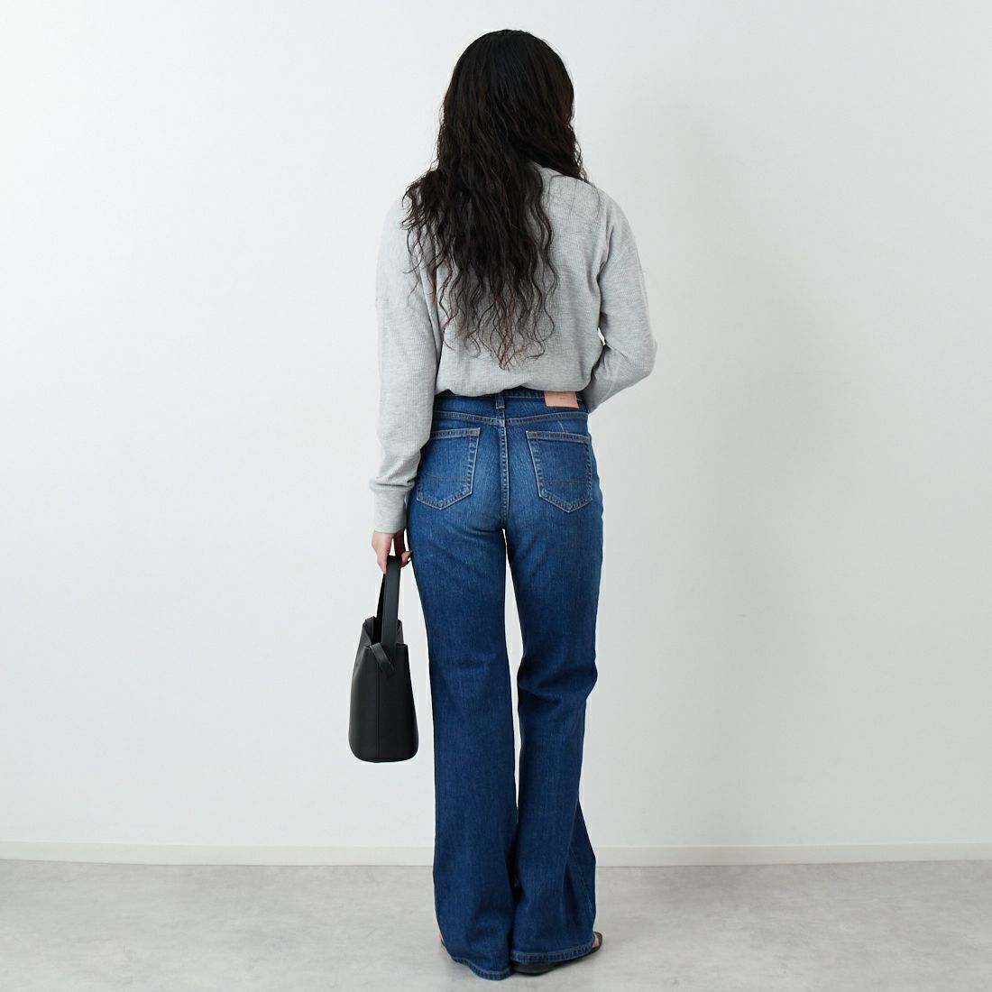 SOMETHING [サムシング] LISA NOUVEAU FLARE/フレアデニムパンツ [STG11] 36 M.DARK &&モデル身長：162cm 着用サイズ：28&&