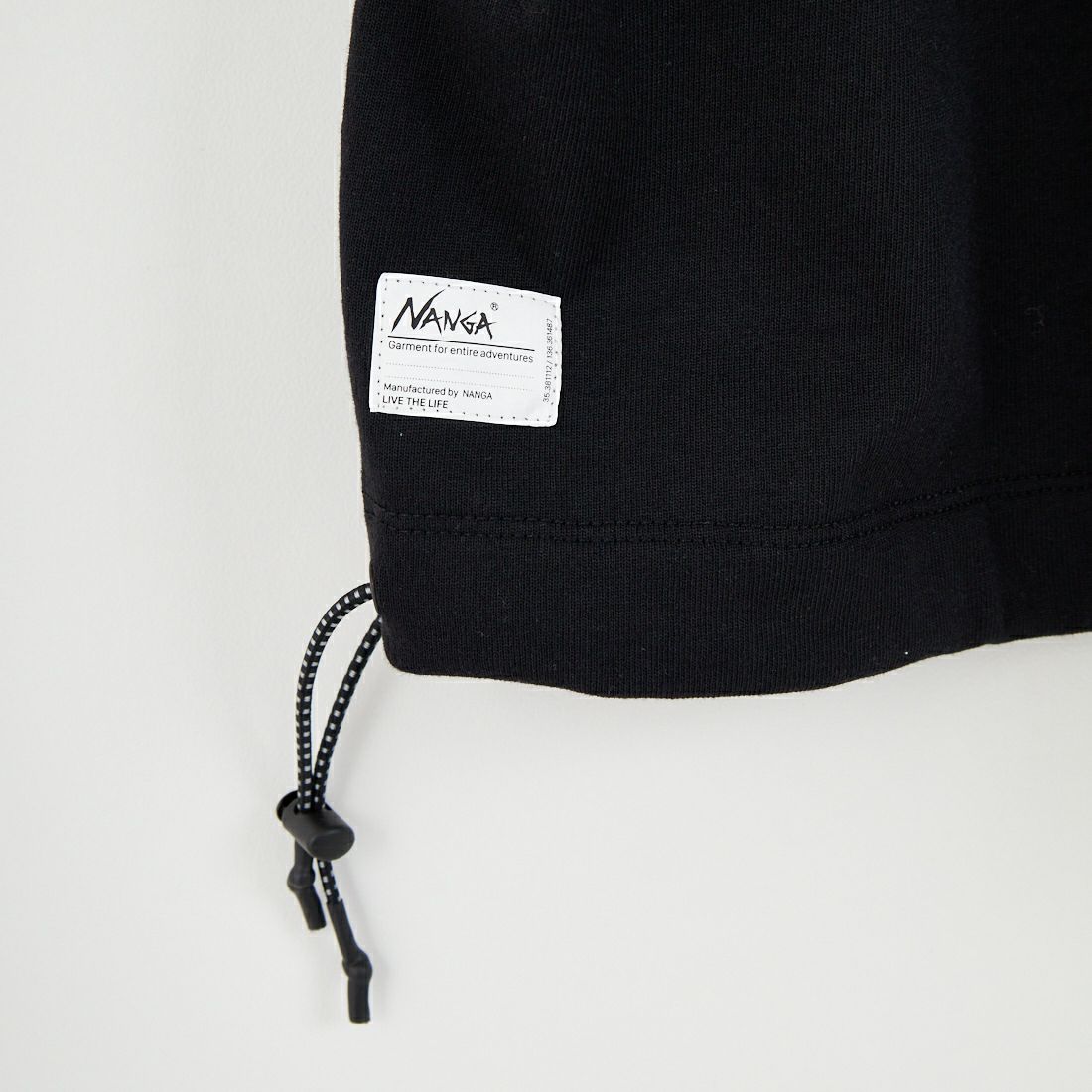 JEANSFACTORY × NANGA [ジーンズファクトリー × ナンガ] 別注 ルーズフィット NEBUKUROバックプリント ドローコードTシャツ [NW26SS-JF8] BLACK