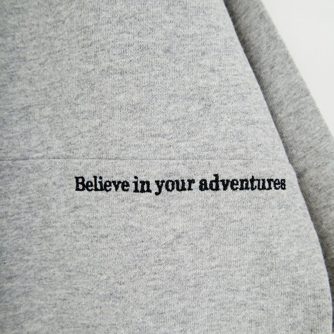 JEANSFACTORY × NANGA [ジーンズファクトリー × ナンガ] 別注 ルーズフィット メッシュ切替え ドローコードTシャツ [NW26SS-JF7] GRAY