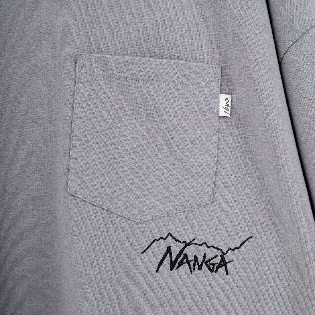 JEANSFACTORY × NANGA [ジーンズファクトリー × ナンガ] 別注 ルーズフィット ドローコードポケットTシャツ [NW26SS-JF5] CHARCOAL