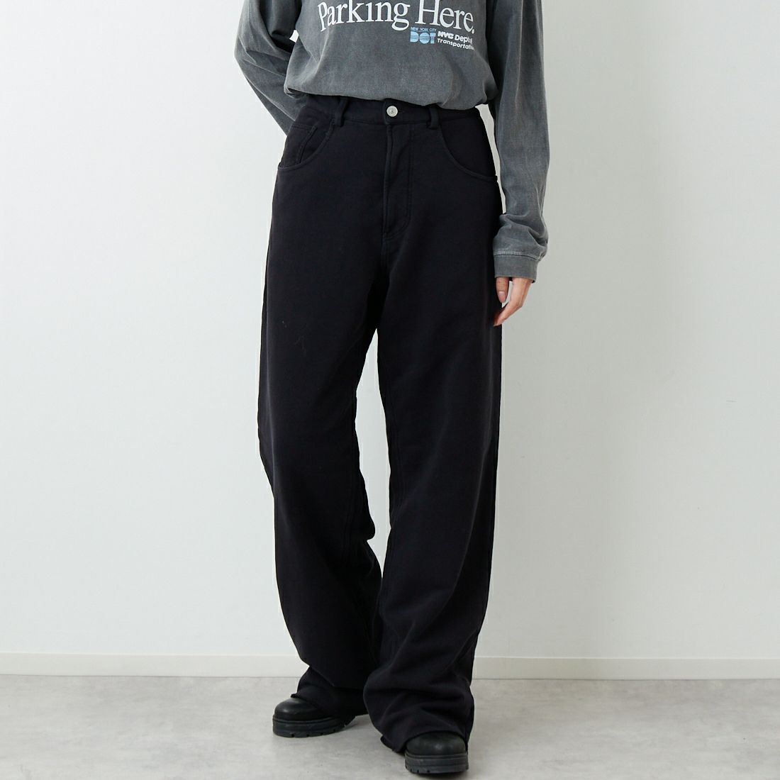 900 BLACK&&モデル身長：162cm 着用サイズ：S&&