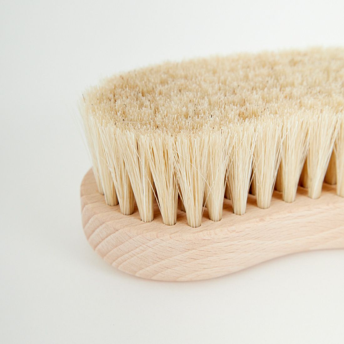 EFNAL care [イフナルケア] 天然白馬毛ブラシ [EFBC001]