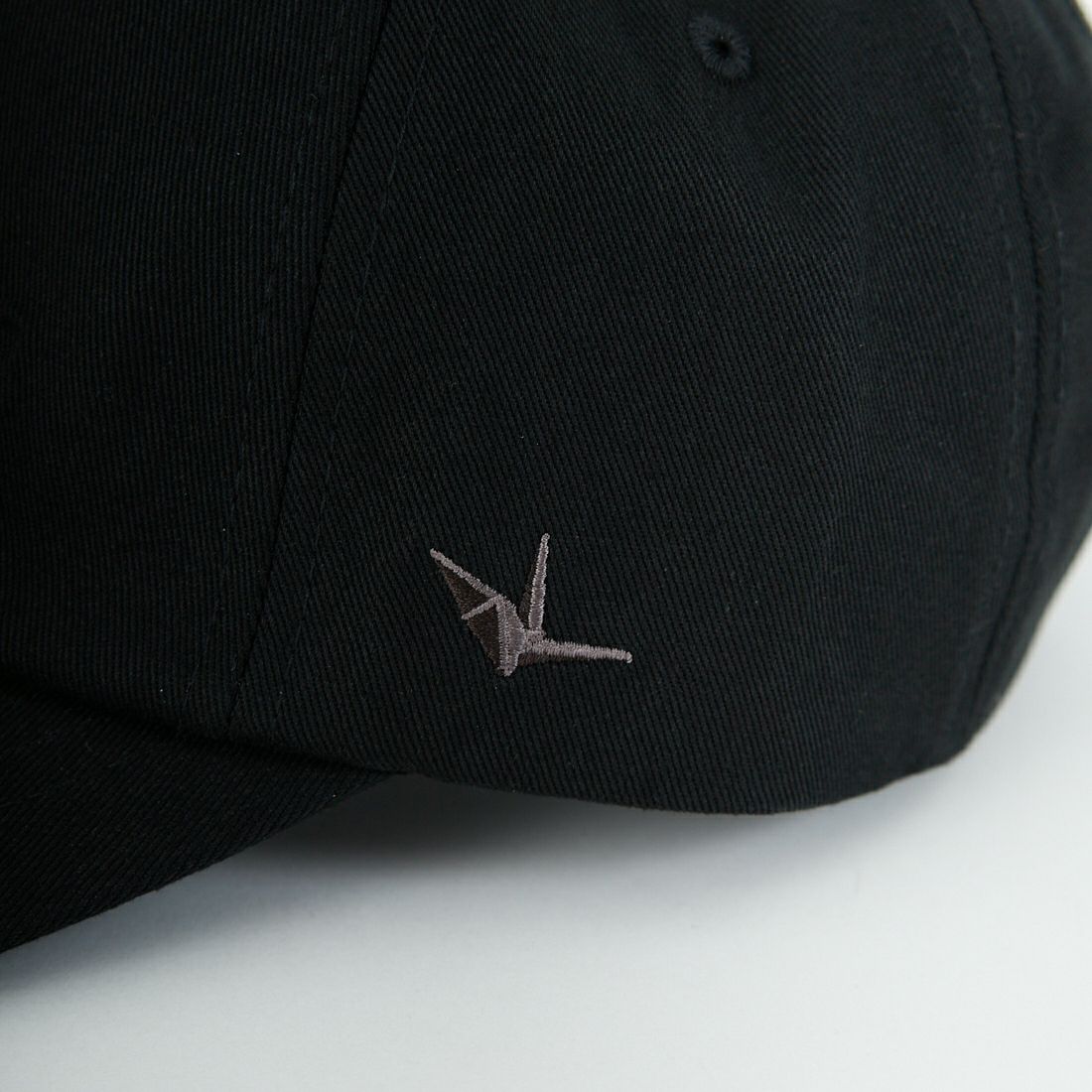 1PIU1UGUALE3 RELAX [ウノ ピゥ ウノ ウグァーレ トレ] エンボスロゴ ベースボールキャップ [USZ-26020] SN90 BLACK