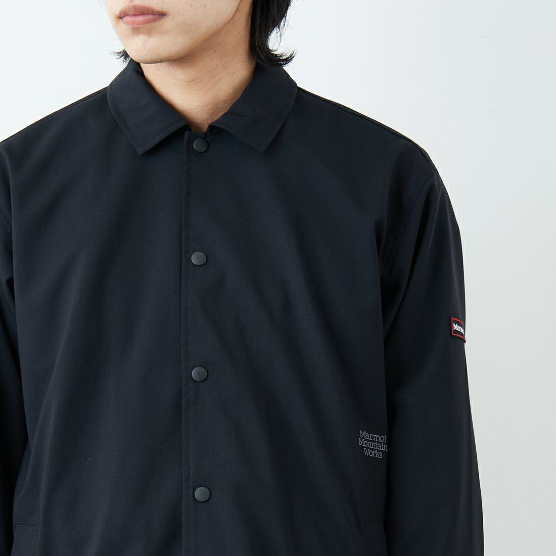Marmot [マーモット] 別注 メリノウール コーチジャケット [MTSS26MJK330IN-JF] BLACK &&モデル身長：179cm 着用サイズ：L&&