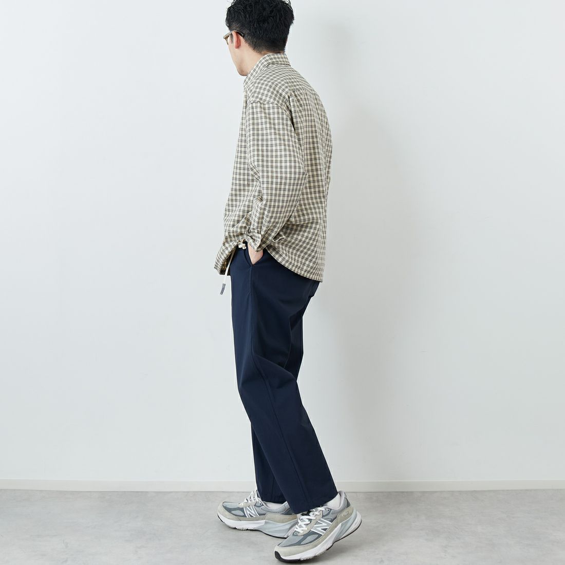 GRAMiCCi [グラミチ] 別注 エブリデイ ナイロンパンツ [GUP6-S2013-JF] MIDNIGHT &&モデル身長：168cm 着用サイズ：M&&