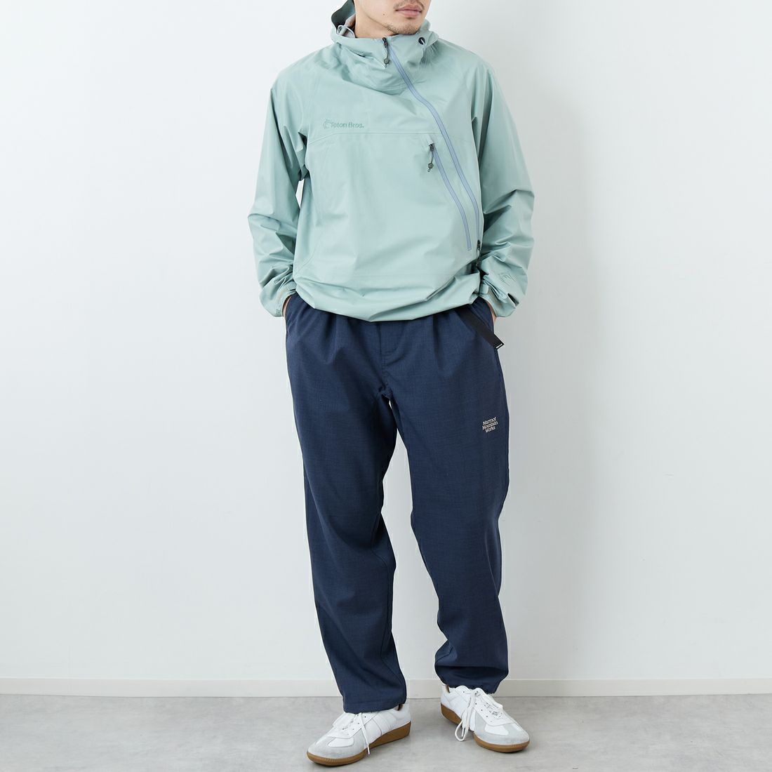 Marmot [マーモット] 別注 メリノウール タックパンツ [MTSS26MPT331IN-JF] NAVY &&モデル身長：168cm 着用サイズ：L&&