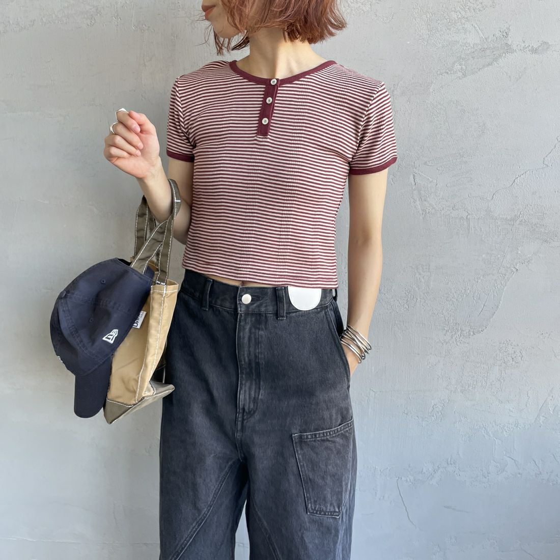 Robert P.Miller [ロバートピーミラー] 別注 クロップド丈 ボーダーヘンリーネックTシャツ [RM261-2265IN-JF] CLAY&&モデル身長：158cm 着用サイズ：F&&