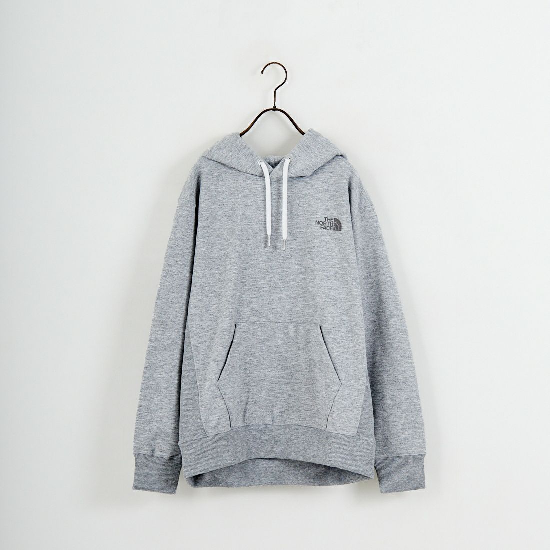 THE NORTH FACE [ザ ノースフェイス] バックスクエアロゴフーディ [NT62533] Z