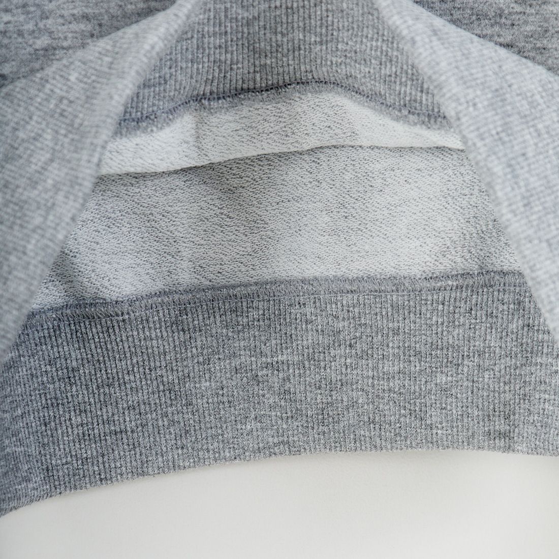 THE NORTH FACE [ザ ノースフェイス] バックスクエアロゴフーディ [NT62533] Z