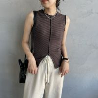 BROWN&&モデル身長：160cm 着用サイズ：F&&