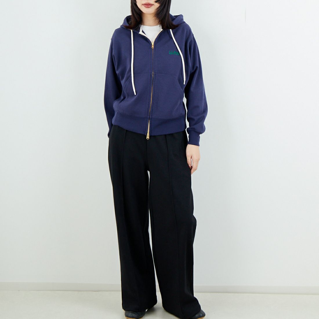 L.L.BEAN [エルエルビーン] PORTAGE フルジップフーデッドスウェット [6175-3150] 67 NAVY &&モデル身長：162cm 着用サイズ：M&&