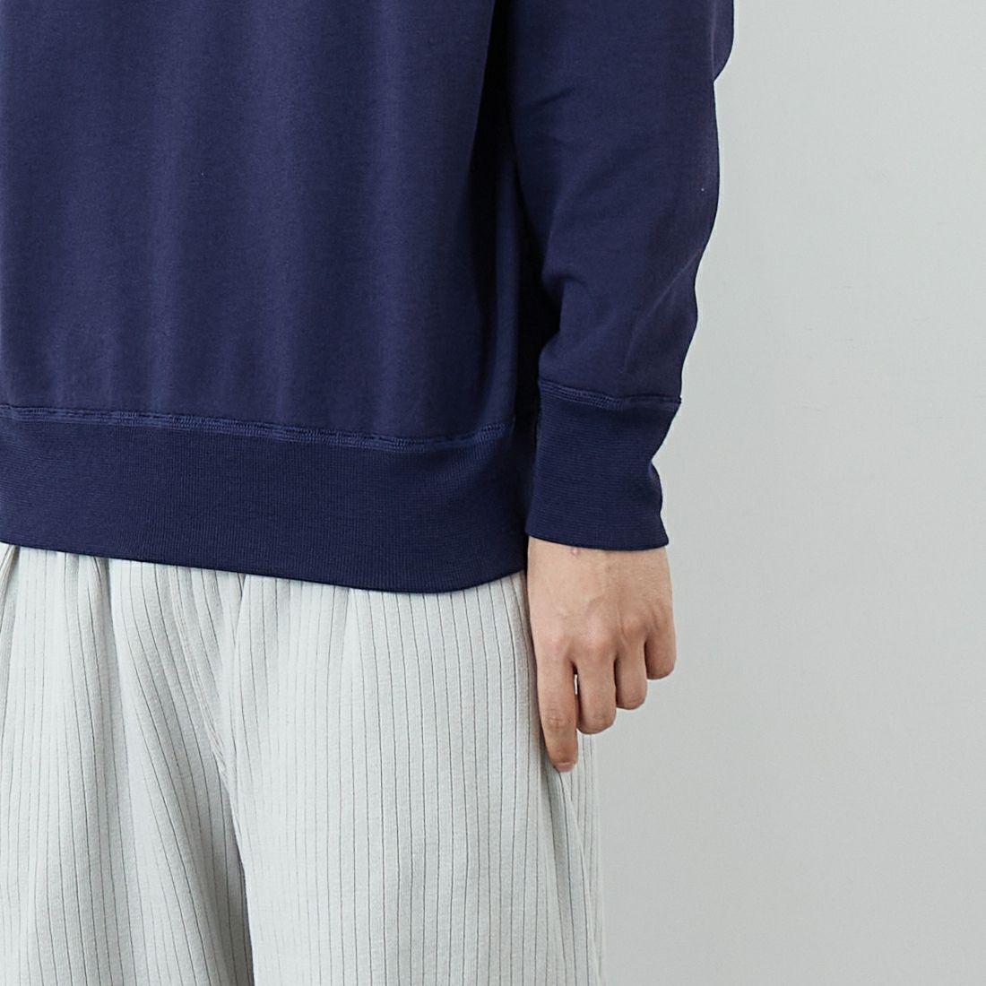 L.L.BEAN [エルエルビーン] PORTAGE クルーネックスウェット [6175-3049] 67 NAVY &&モデル身長：179cm 着用サイズ：M&&