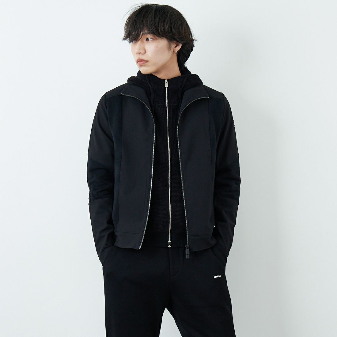 TATRAS [タトラス] SPRESE/スプレーゼ ブルゾン [MCKZ0044033588] BLACK &&モデル身長：179cm 着用サイズ：2&&