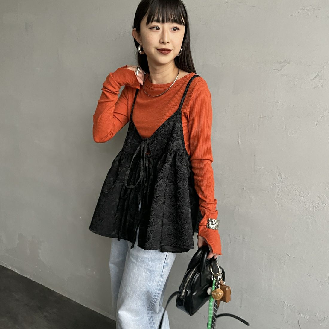 09 BLACK&&モデル身長：150cm 着用サイズ：F&&