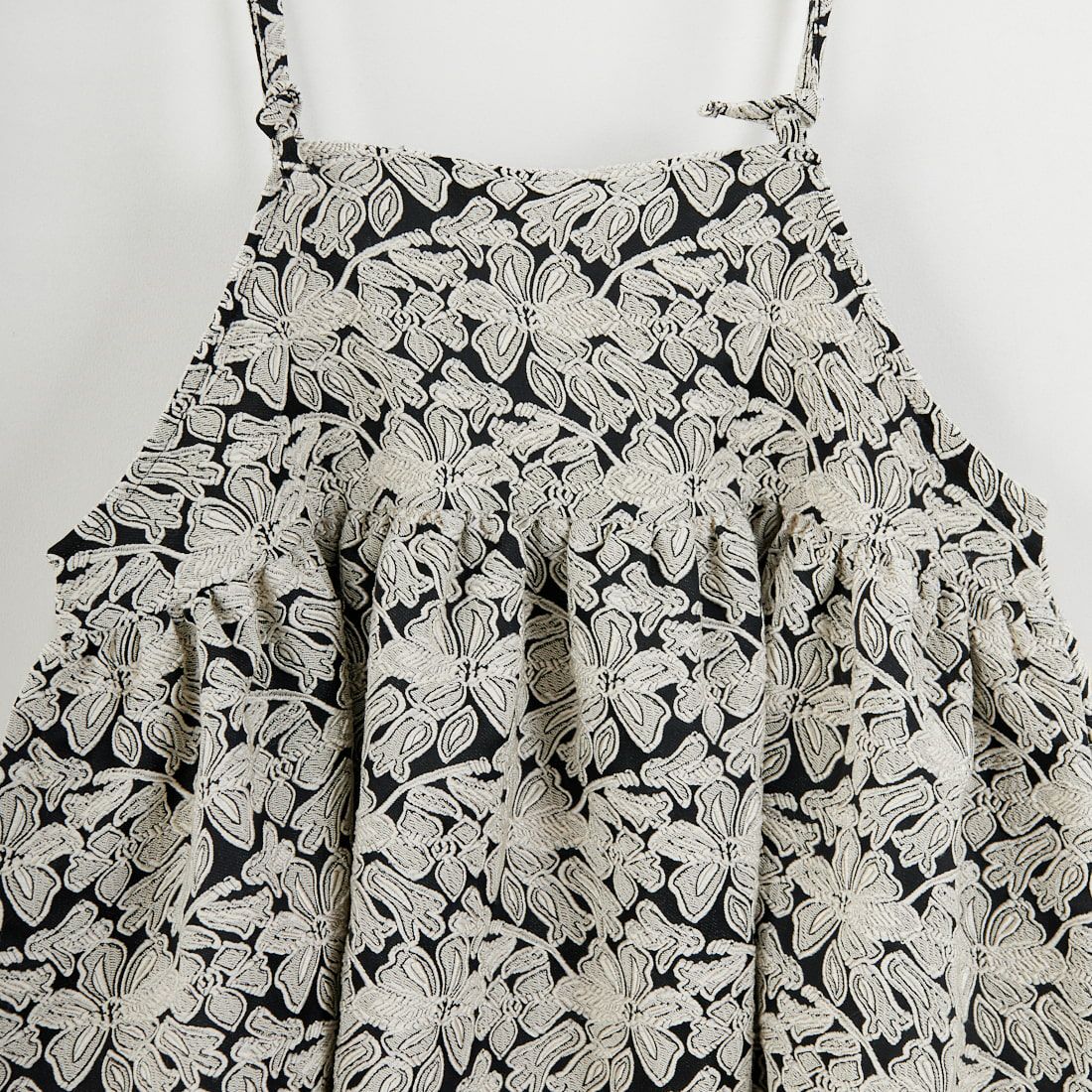 nenom [ネノム] マルチWAY ジャガード ペプラムキャミブラウス [NE26312007] 02 BLK/OFF