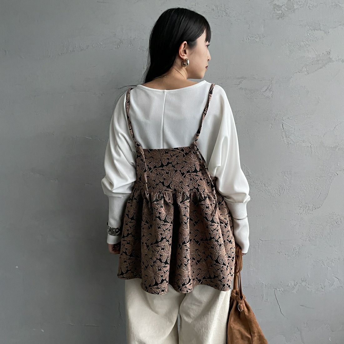 nenom [ネノム] マルチWAY ジャガード ペプラムキャミブラウス [NE26312007] 28 BLK/BRN &&モデル身長：150cm 着用サイズ：F&&