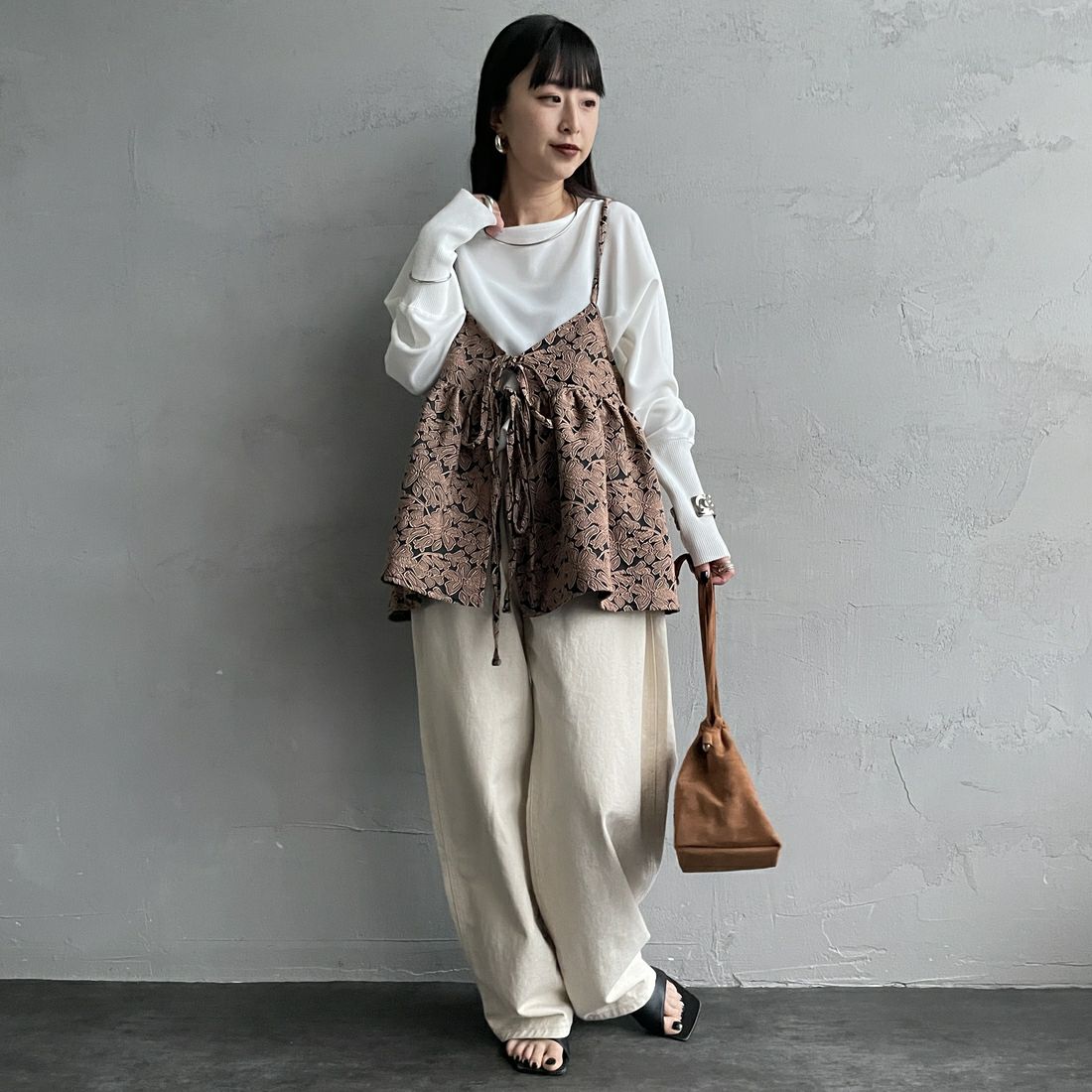 nenom [ネノム] マルチWAY ジャガード ペプラムキャミブラウス [NE26312007] 28 BLK/BRN &&モデル身長：150cm 着用サイズ：F&&