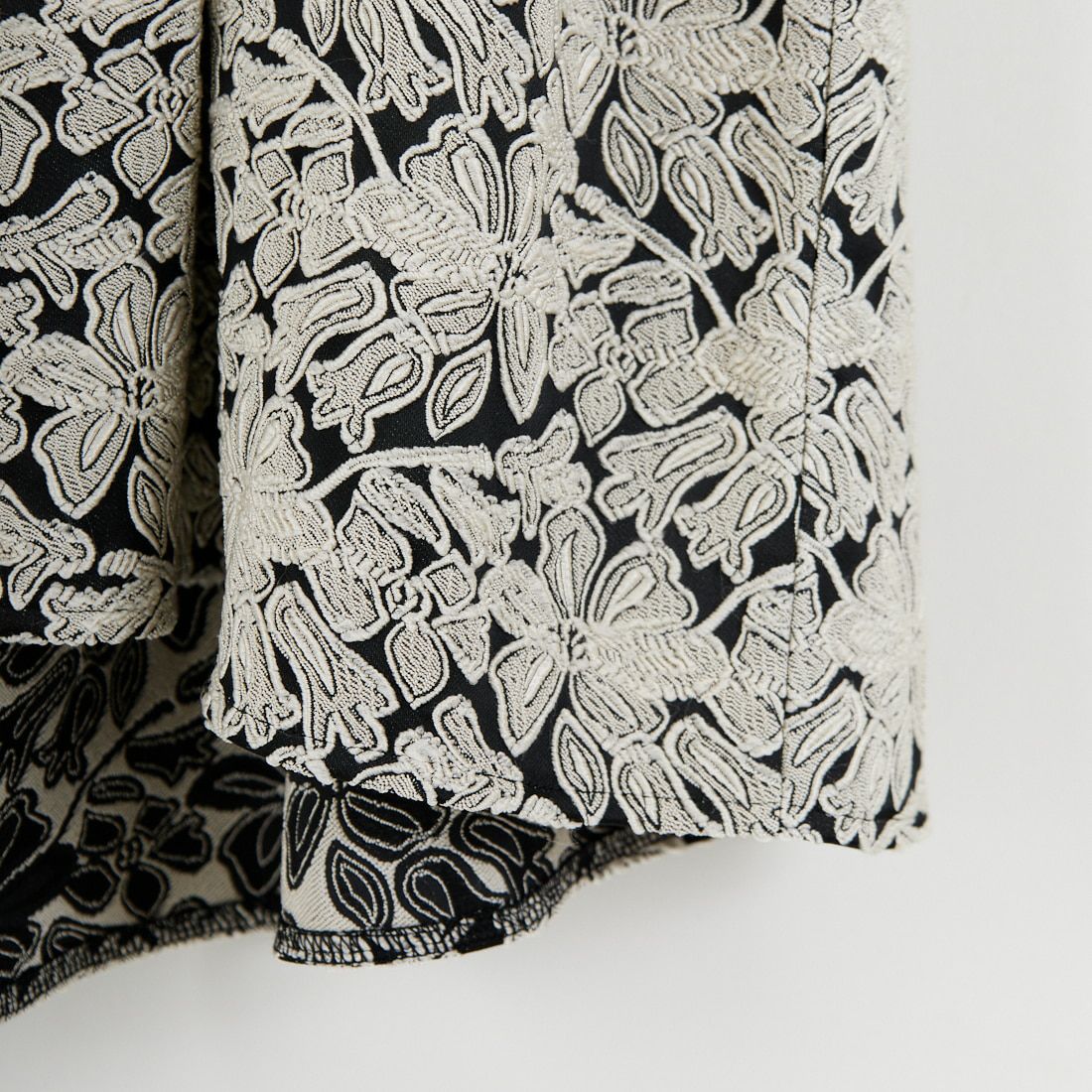 nenom [ネノム] マルチWAY ジャガード ペプラムキャミブラウス [NE26312007] 02 BLK/OFF